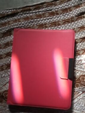 Targus Pink Tablet Folio Case with Magnetic Strap
